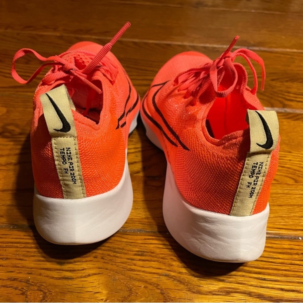 NIB Vibrant Orange Nike Air Zoom Tempo Sneakers Size 6.5Y (Size 8 Women) - Picture 6 of 11